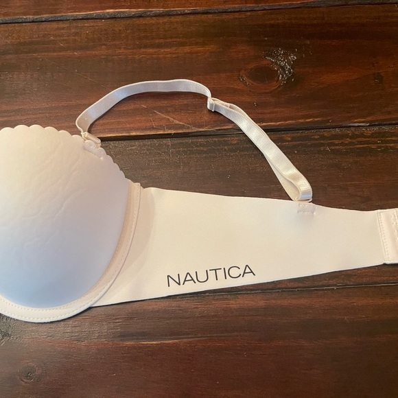 Nautica Scalloped Edge White Bra 36B - Picture 3 of 4